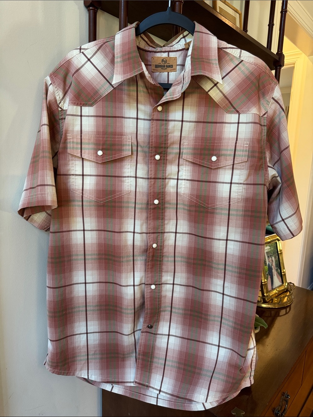 RedHead Men's Short-Sleeve Plaid Button-Down Shirt in Rust and White pearl snap
